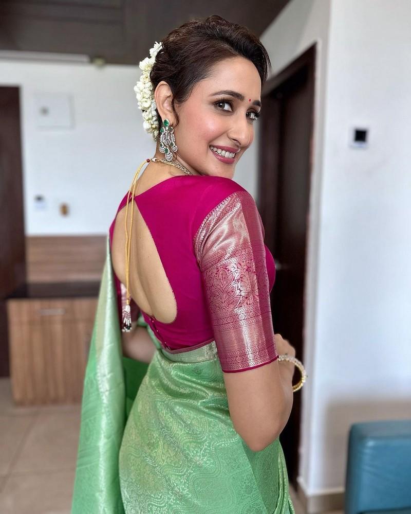 Pragya Jaiswal 1