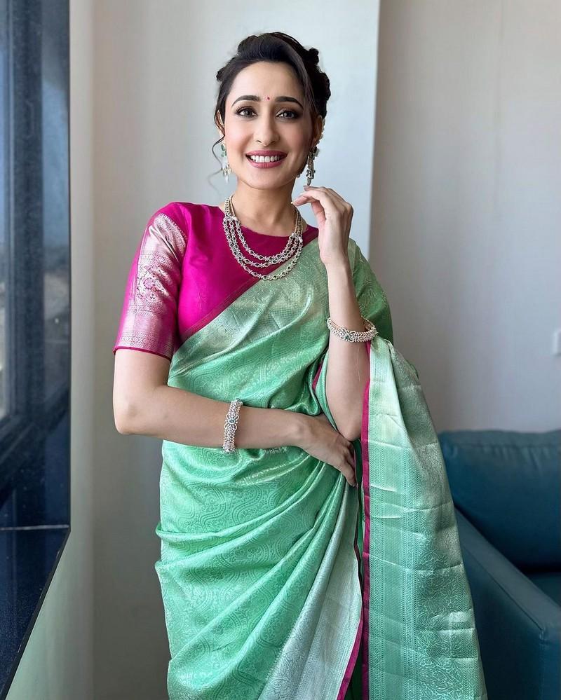Pragya Jaiswal 3