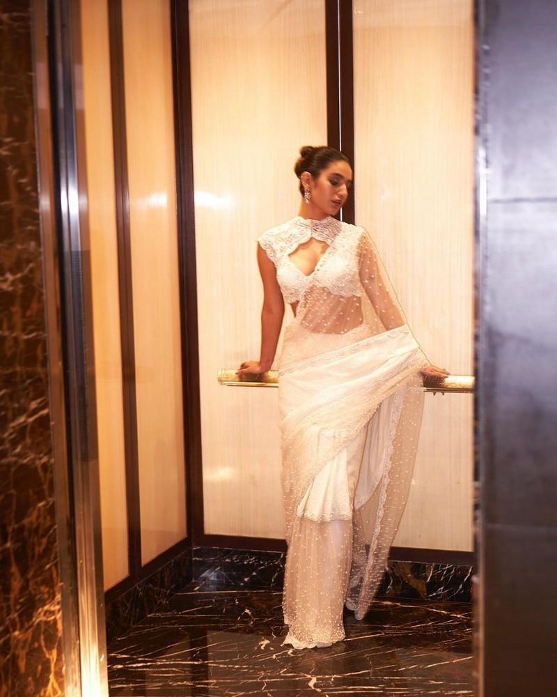 Priya Prakash Varrier 2