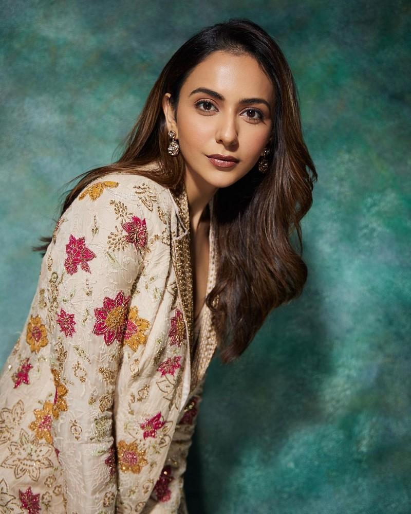 Rakul 9