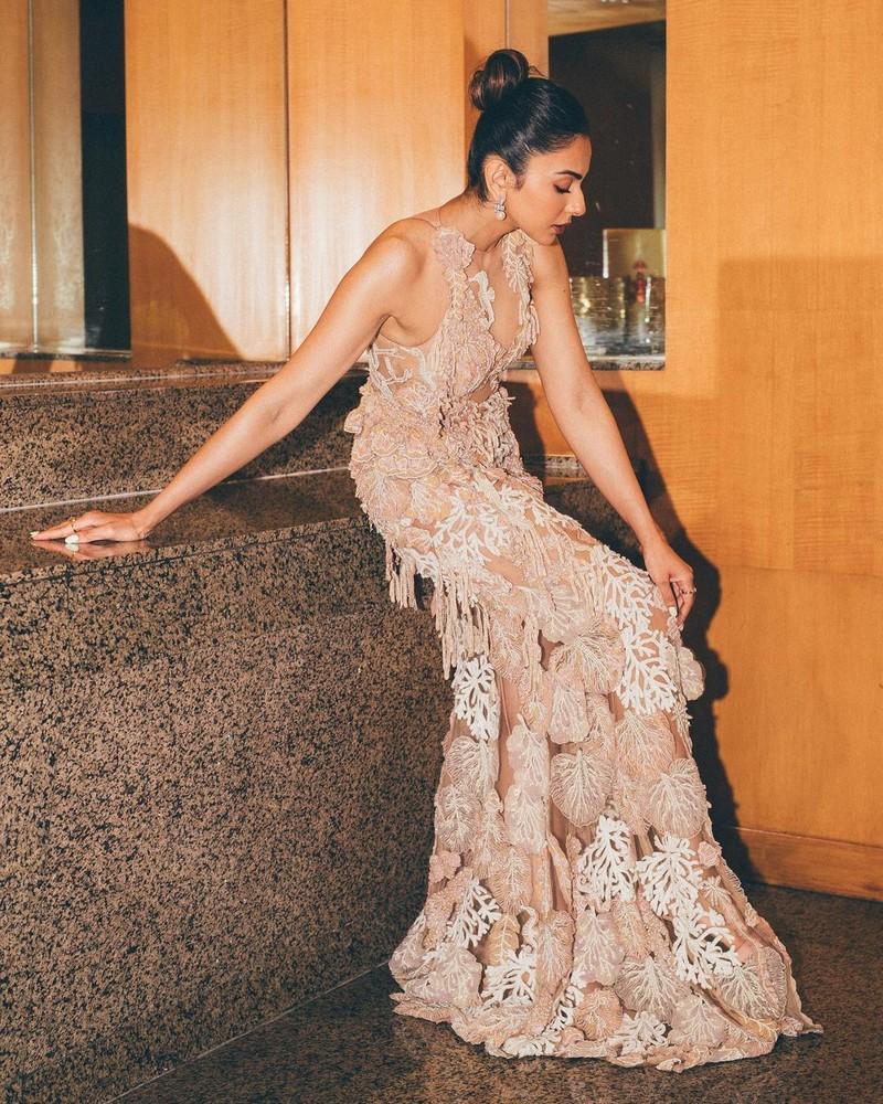 Rakul 6