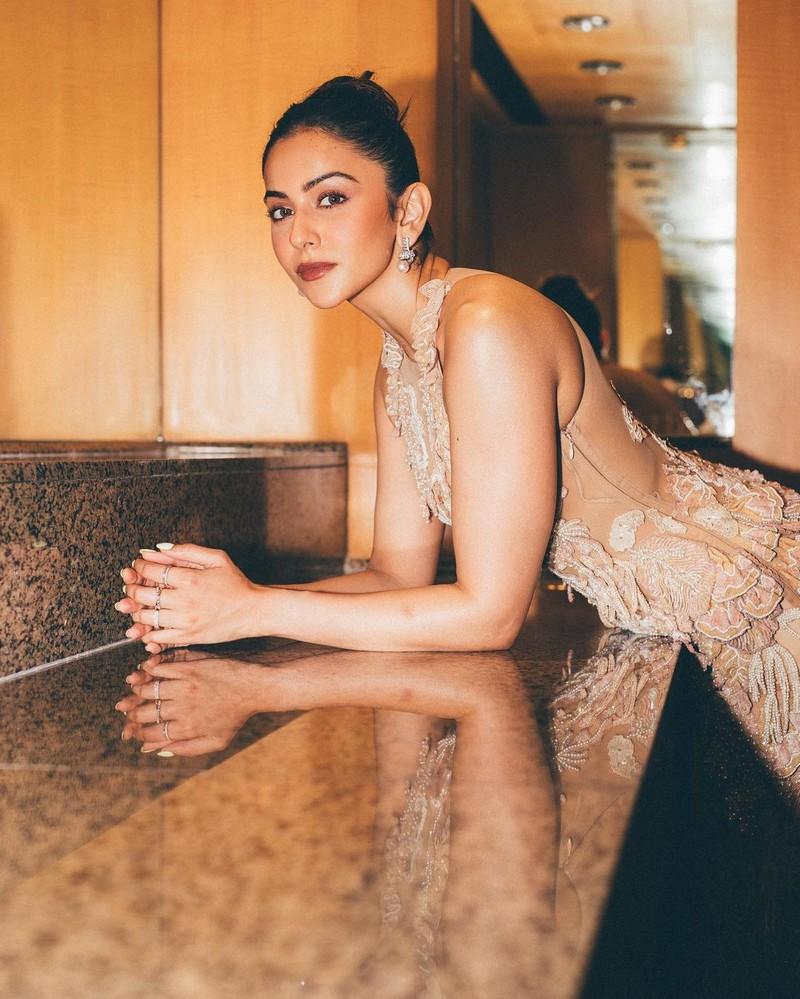 Rakul 8