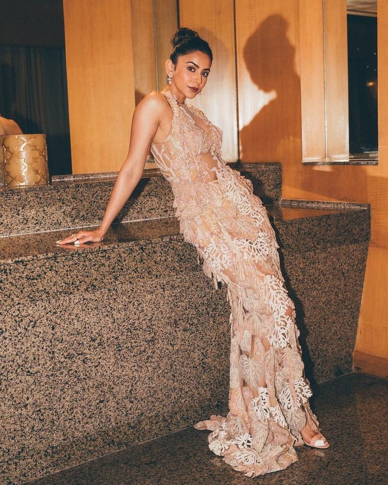 Rakul 9