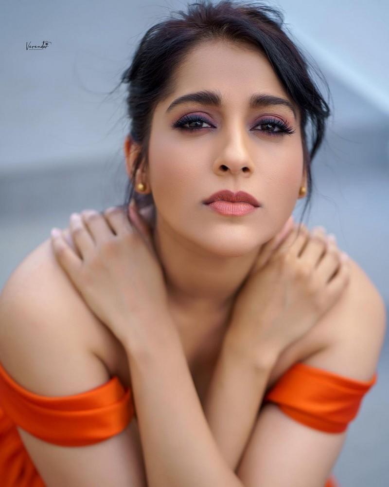Rashmi Gautam 6