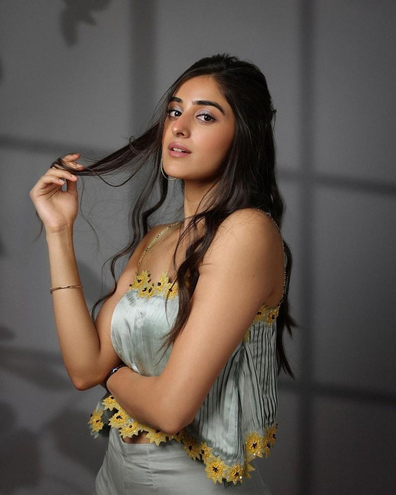 Sakshi Vaidya 1