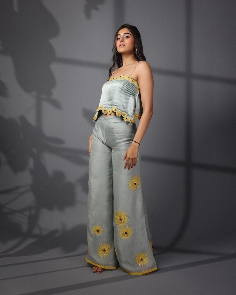 Sakshi Vaidya 2