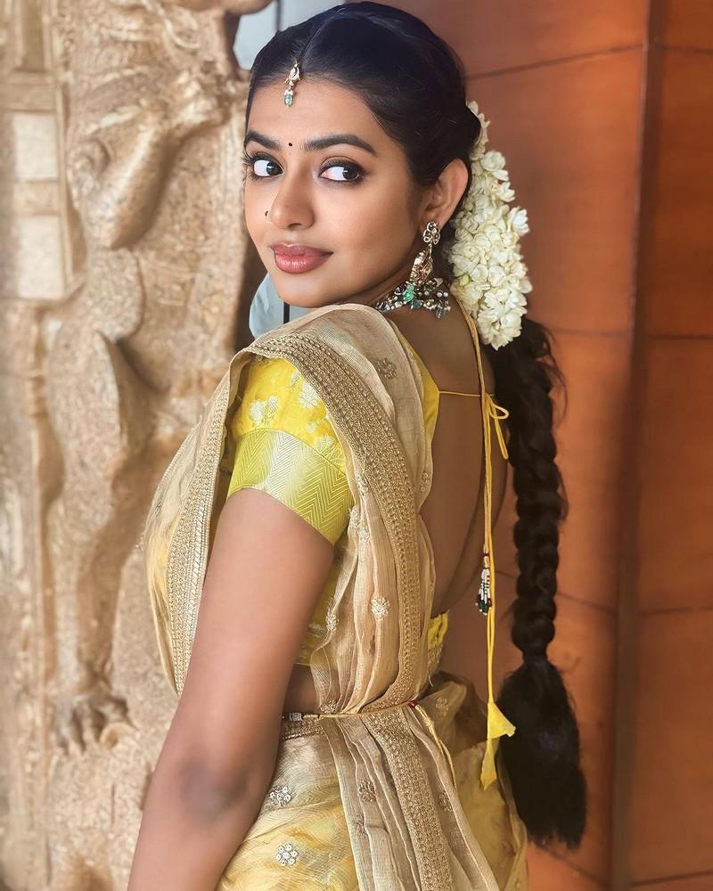 Shivani Rajashekar 5
