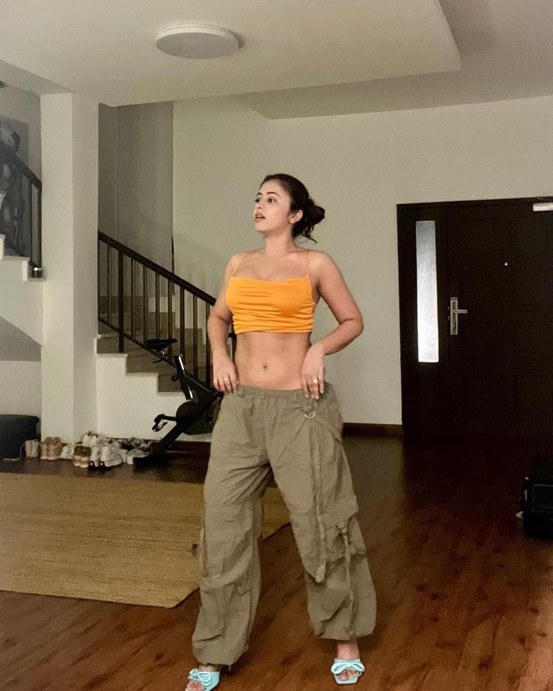 Shobhita Rana 2