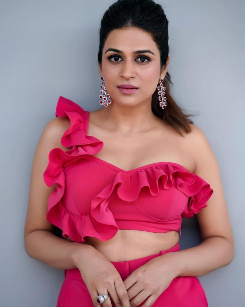 Shraddha Das 8