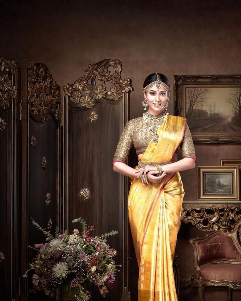 Shriya Saran 4