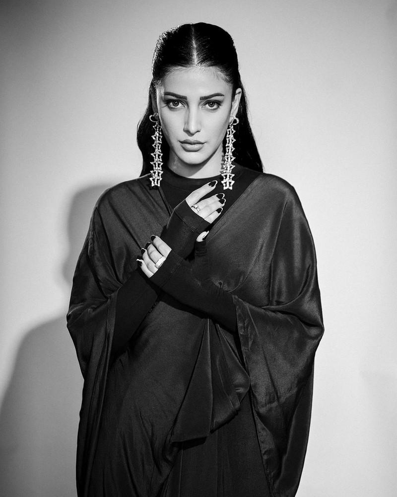 Shruti Haasan 5