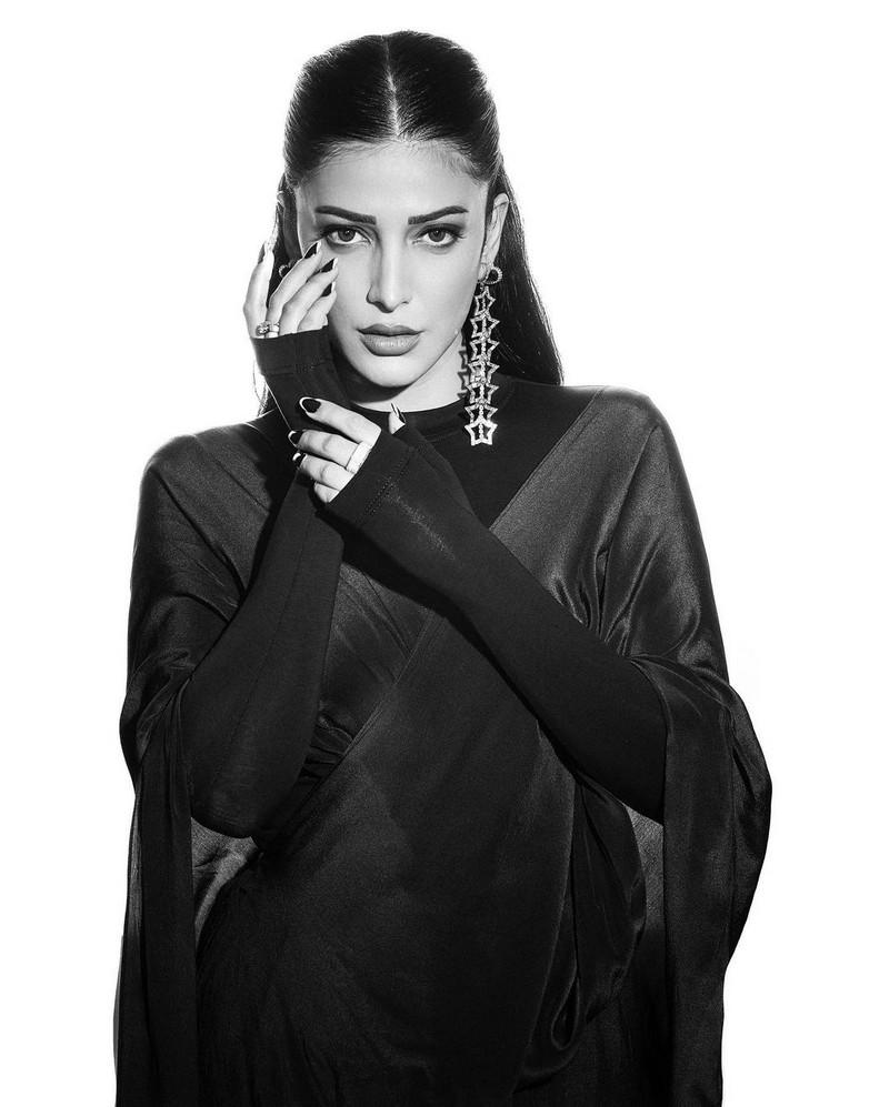 Shruti Haasan 6