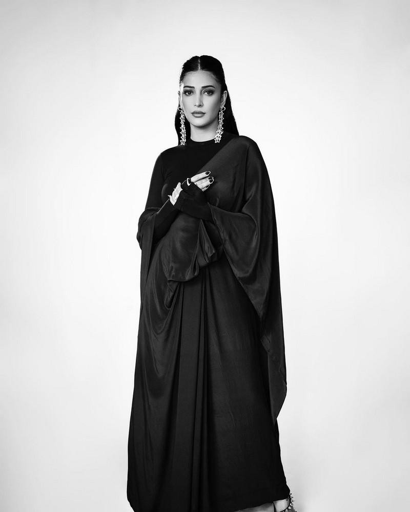 Shruti Haasan 7
