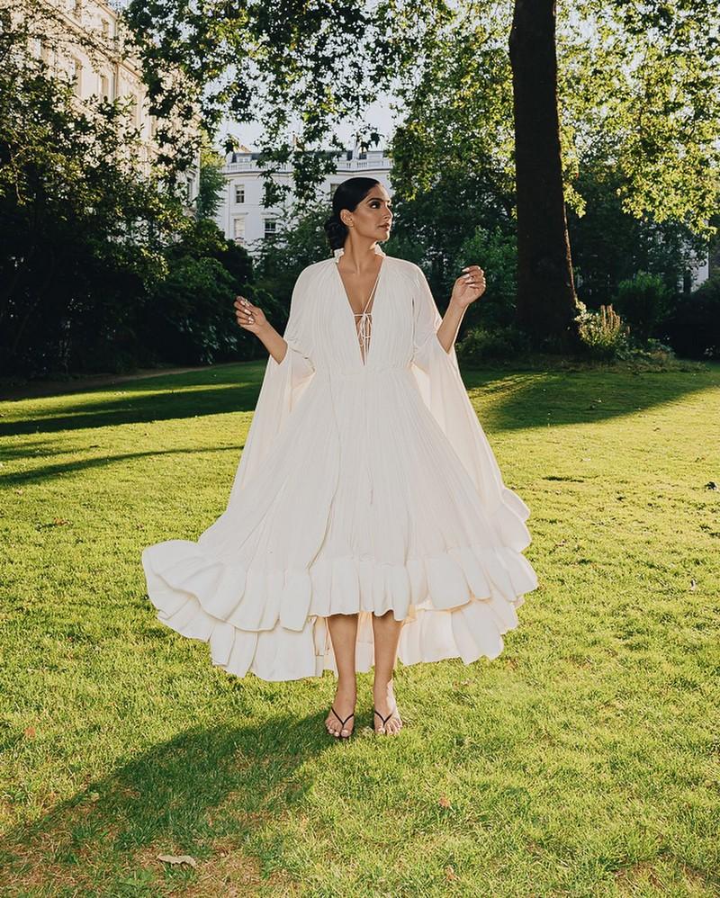 Sonam Kapoor 3