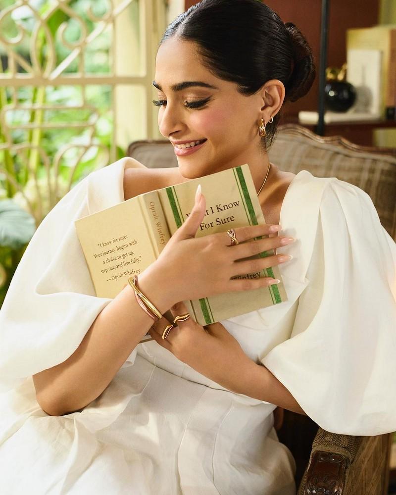 Sonam Kapoor 6