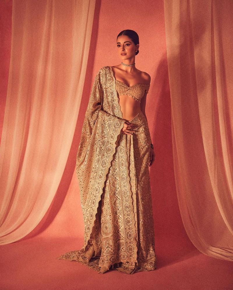 Ananya Pandey 6