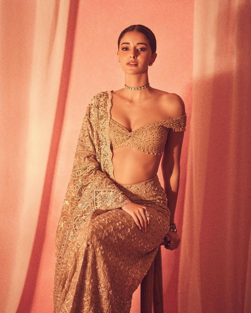 Ananya Pandey 8