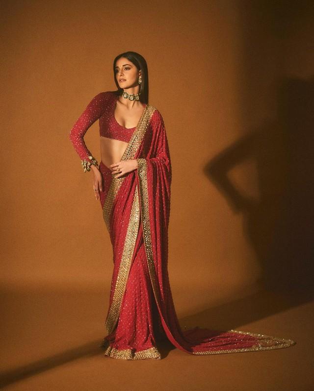 Ananya Pandey 4