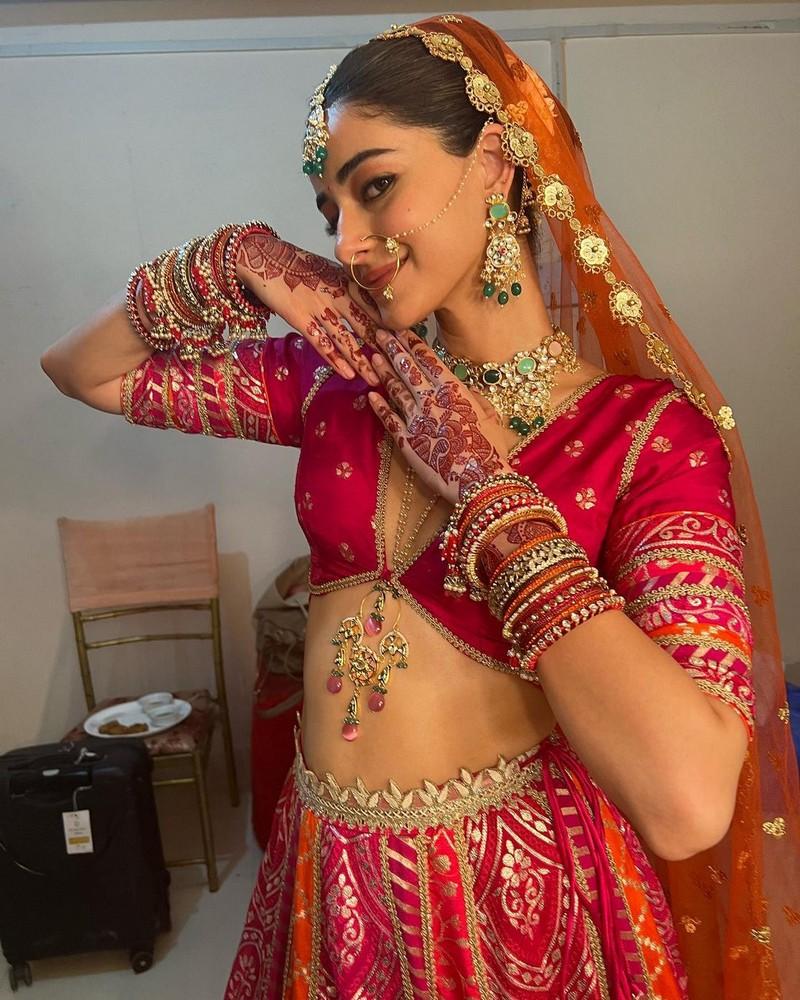 Ananya Pandey 7