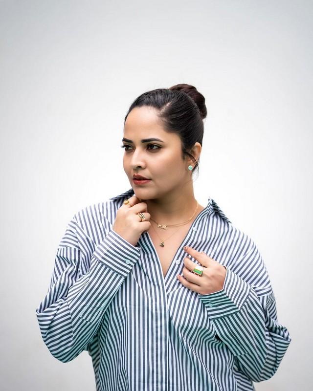 Anasuya Bharadwaj 3