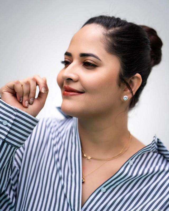 Anasuya Bharadwaj 5