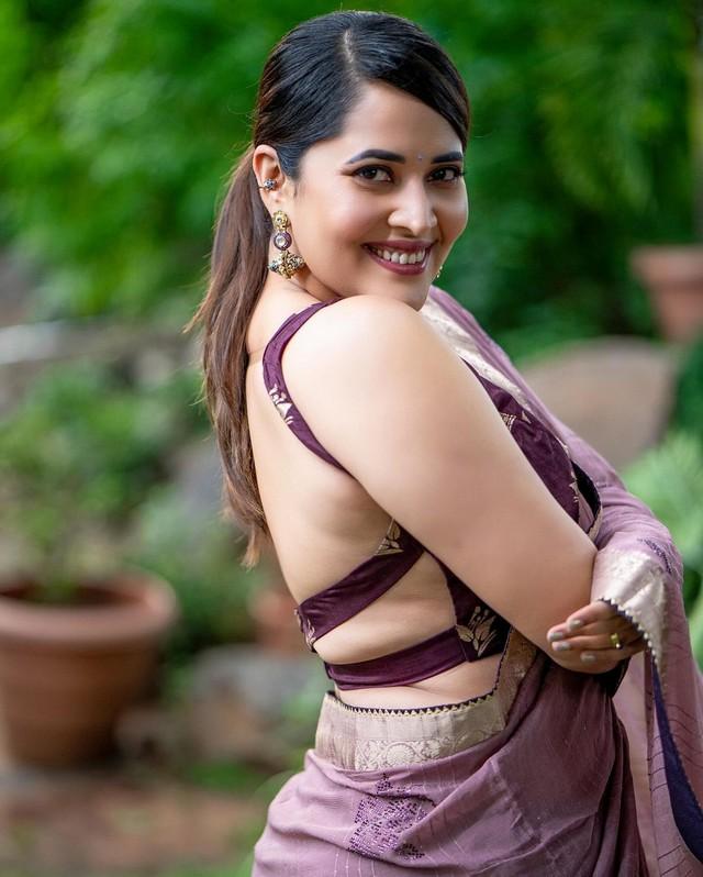 Anasuya 9
