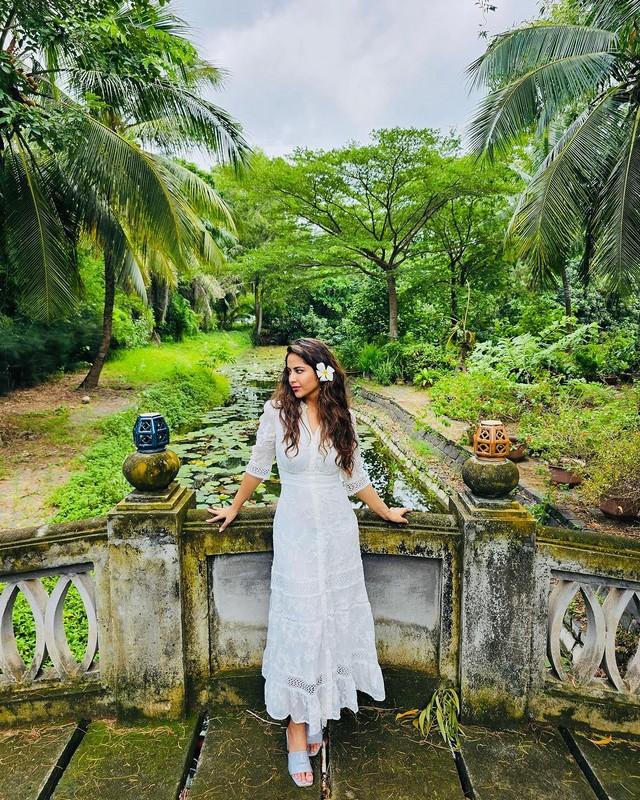 Avika Gor 5