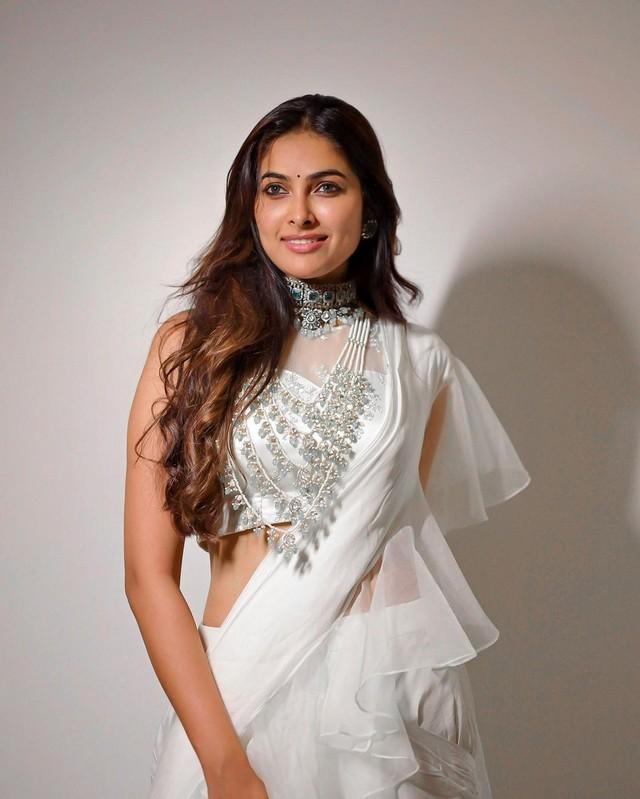 Divi Vadthya 2