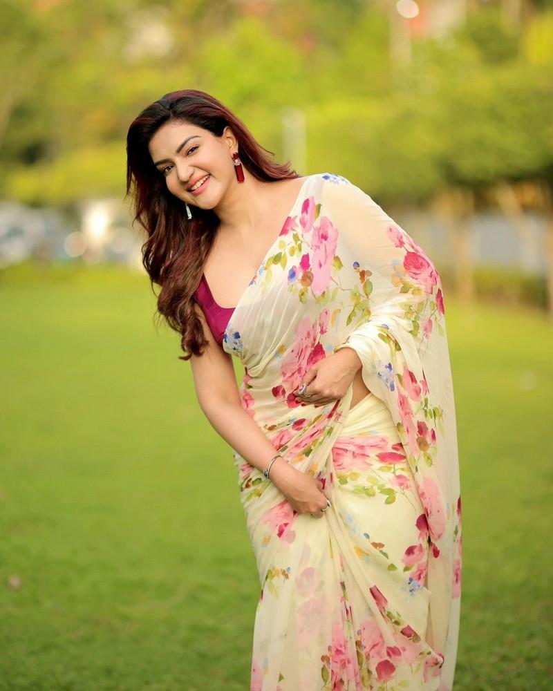 Honey Rose 1