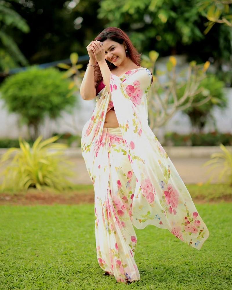 Honey Rose 3