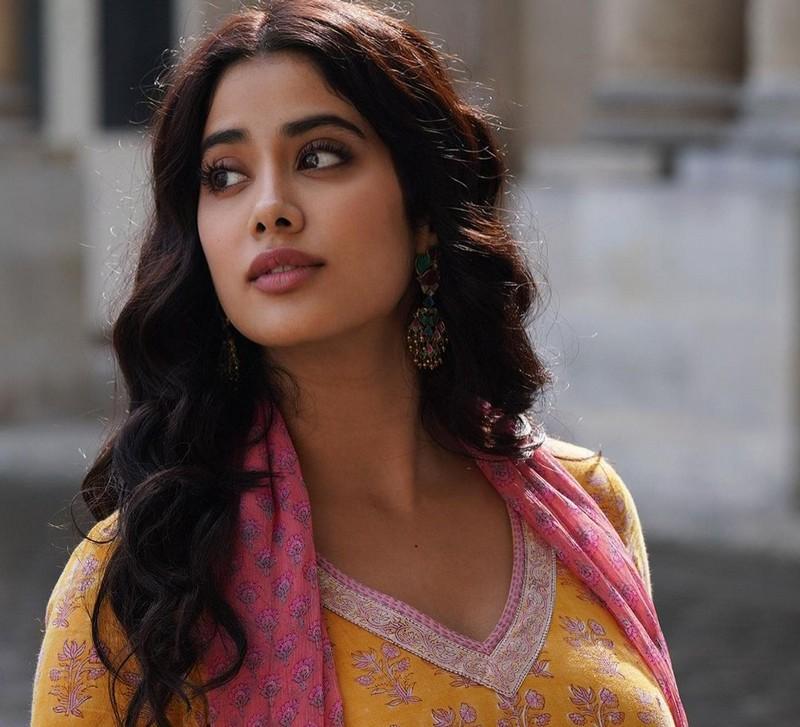 Janhvi Kapoor 9