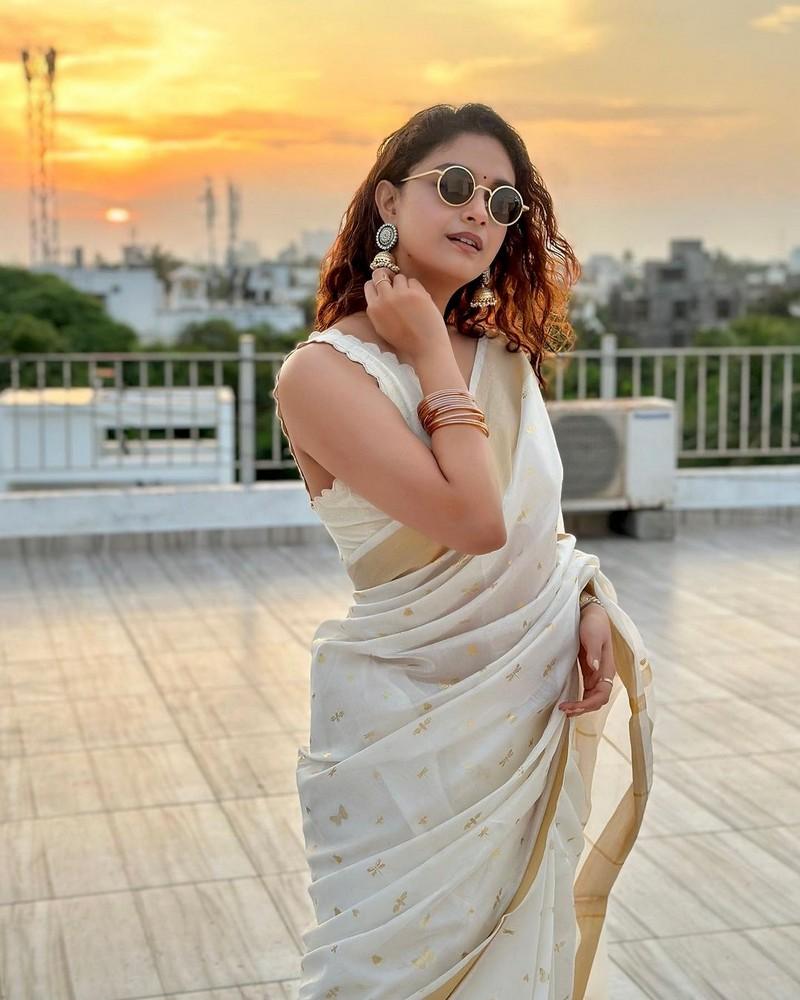 Keerthy Suresh 11