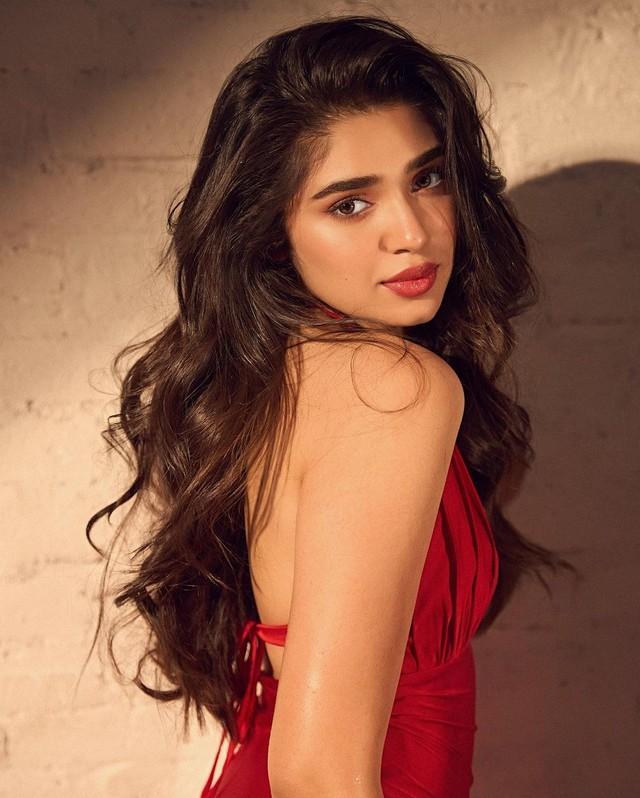 Krithi Shetty 9