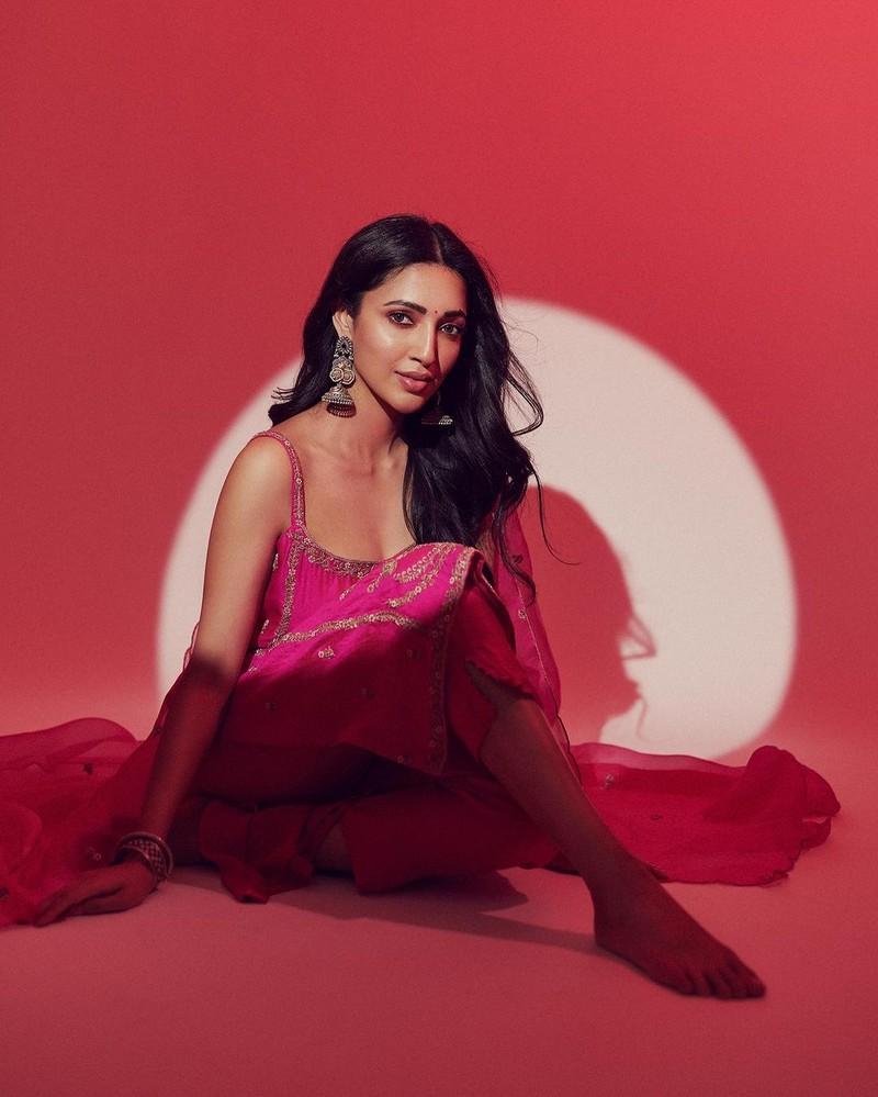 Neha Shetty 4