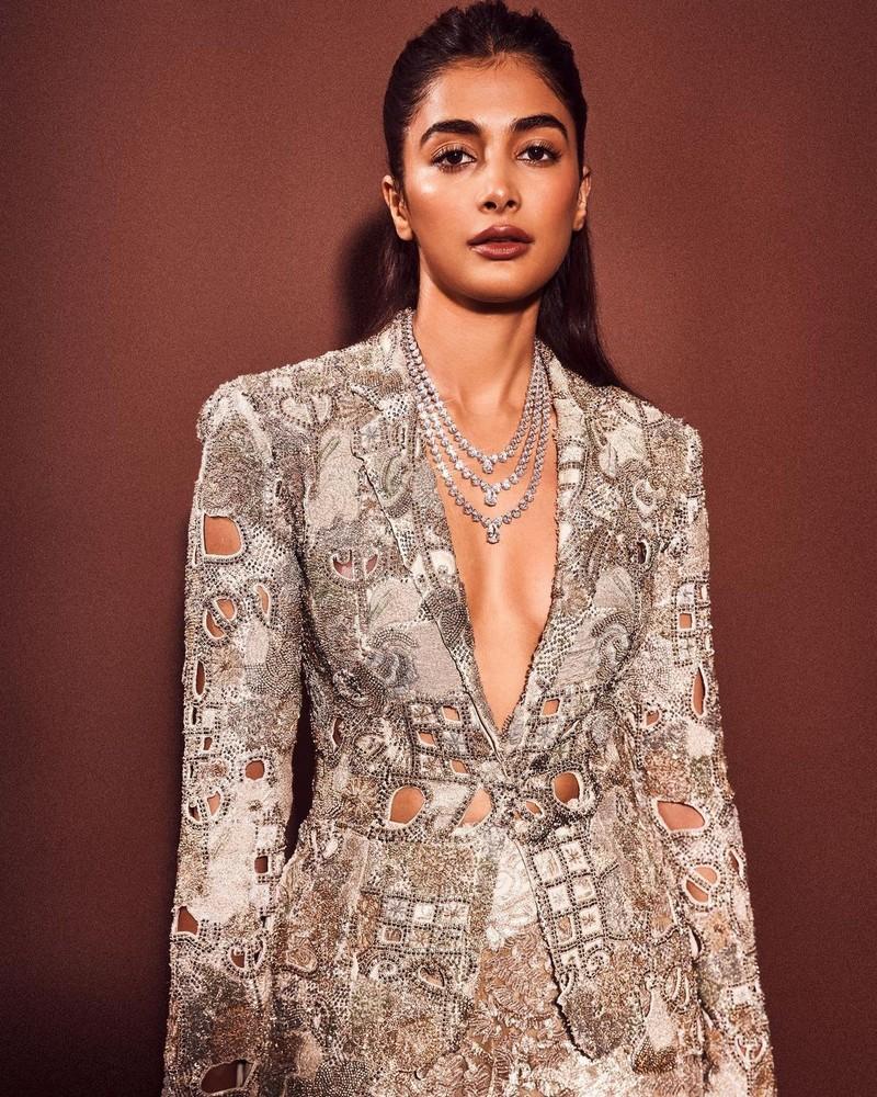 Pooja Hegde 3