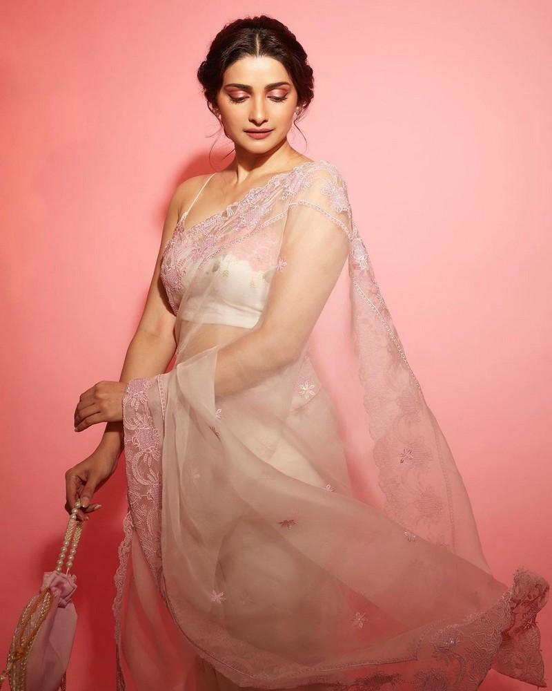 Pracchi Desai 7