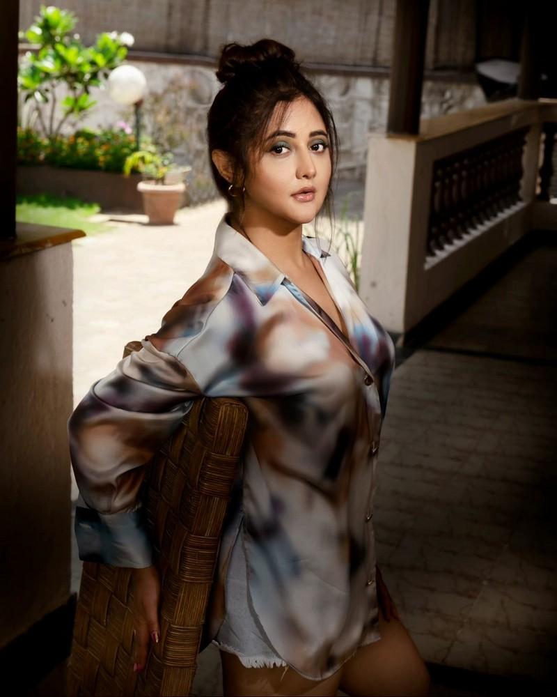 Rashami Desai 6