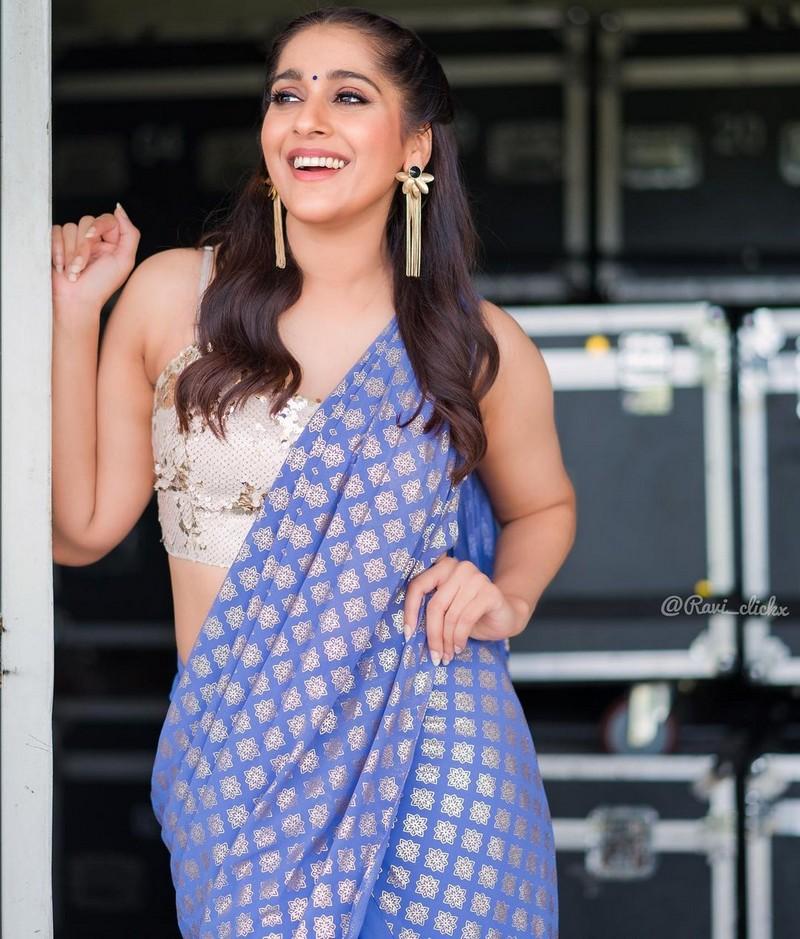 Rashmi Gautam 8
