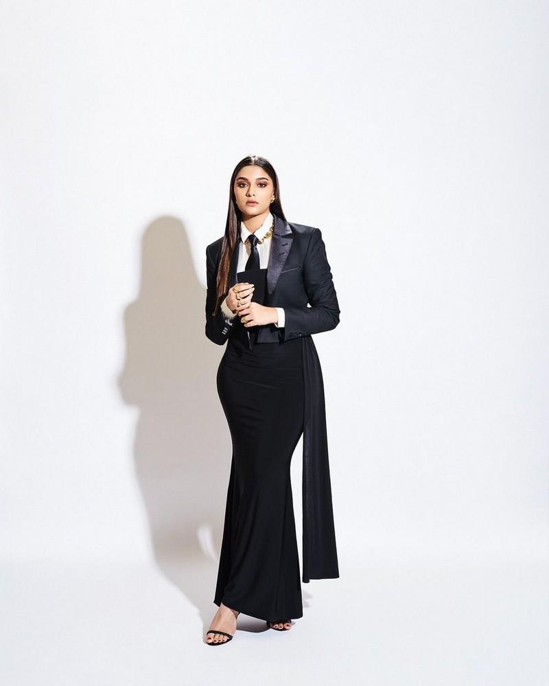 Saiee Manjrekar 1