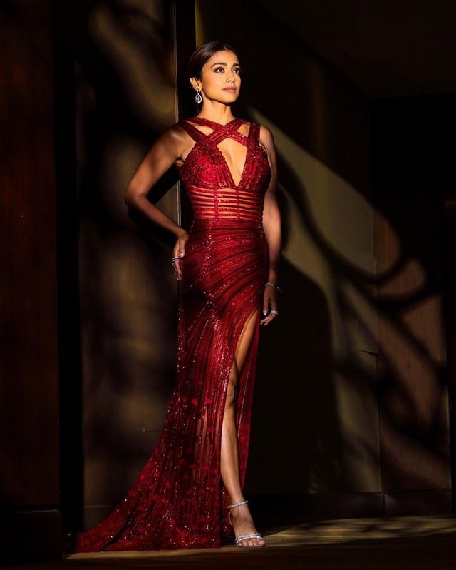 Shriya Saran 3