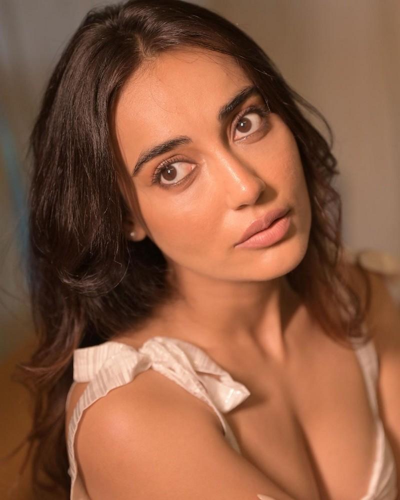 Surbhi Jyoti 1