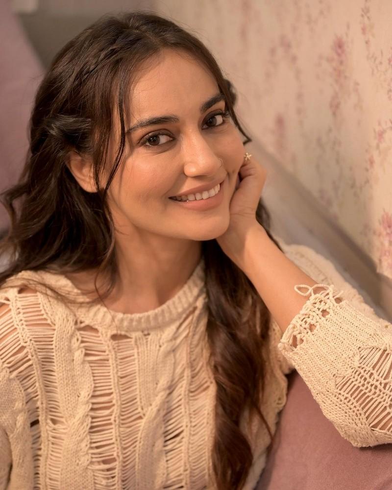 Surbhi Jyoti 8