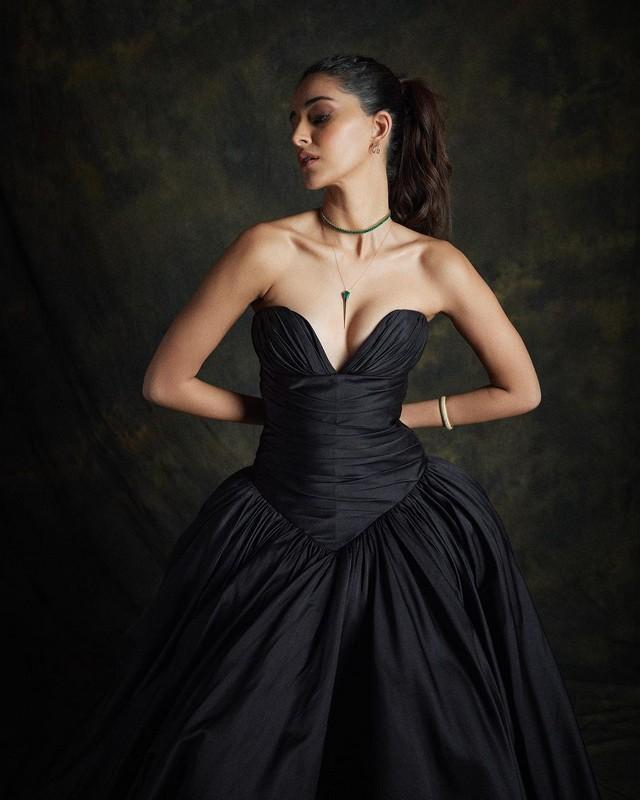 Ananya Pandey 4