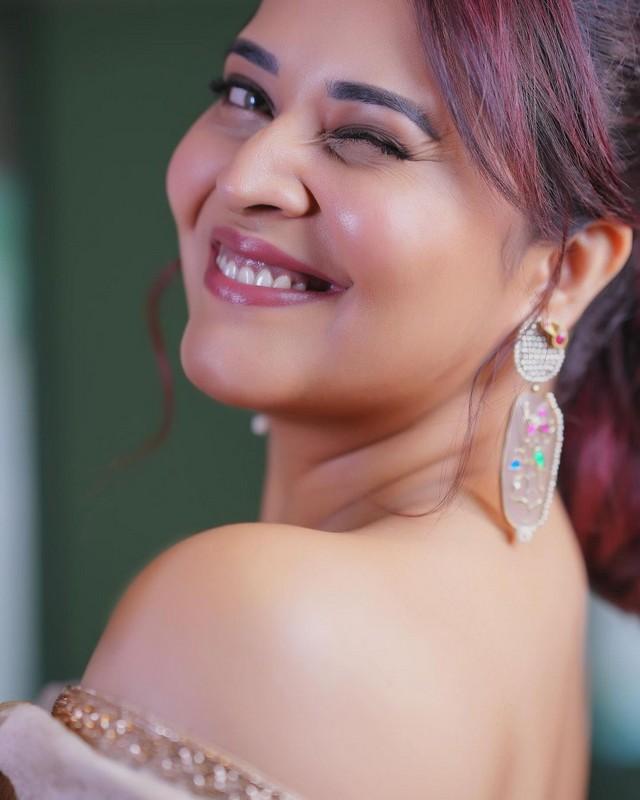 Anasuya Bharadwaj 3