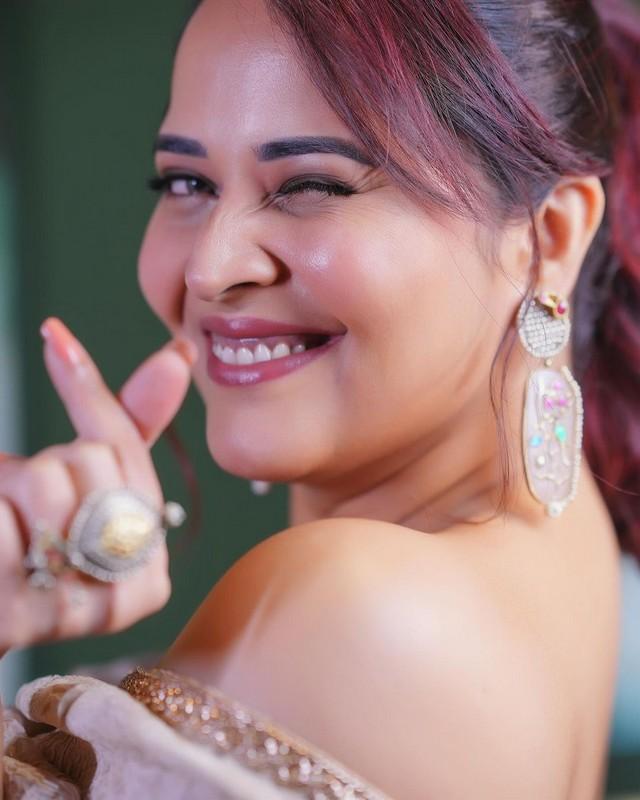 Anasuya Bharadwaj 4