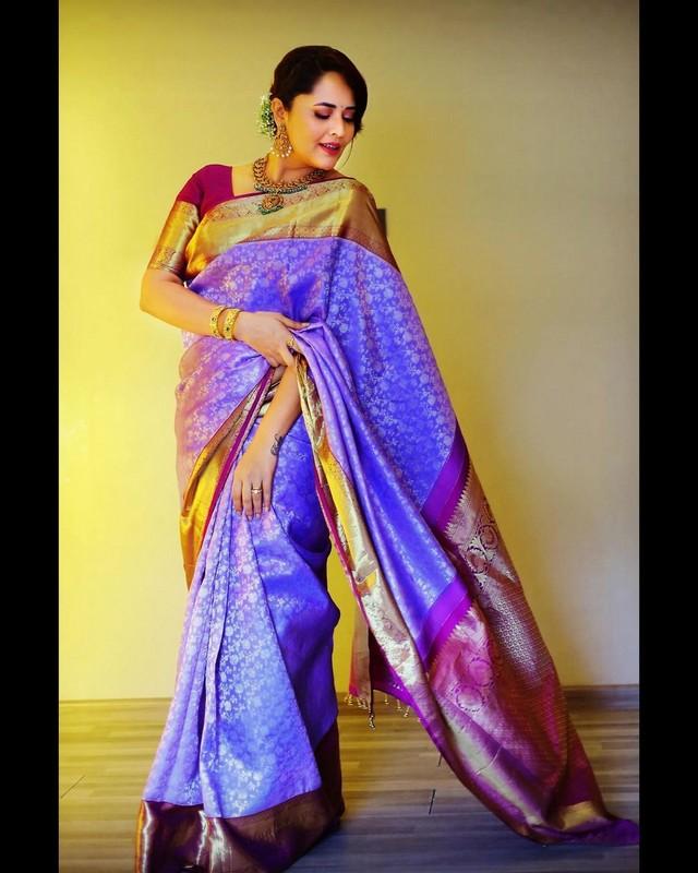 Anasuya Bharadwaj 7