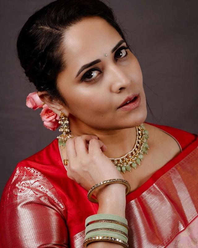 Anasuya 10