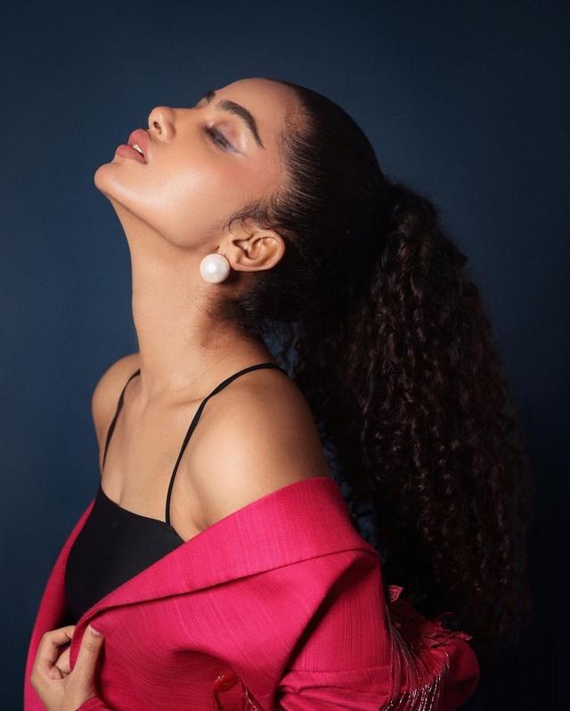 Anupama Parameswaran 2