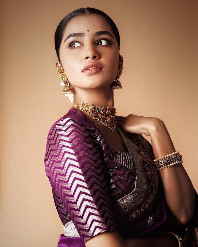 Anupama 4