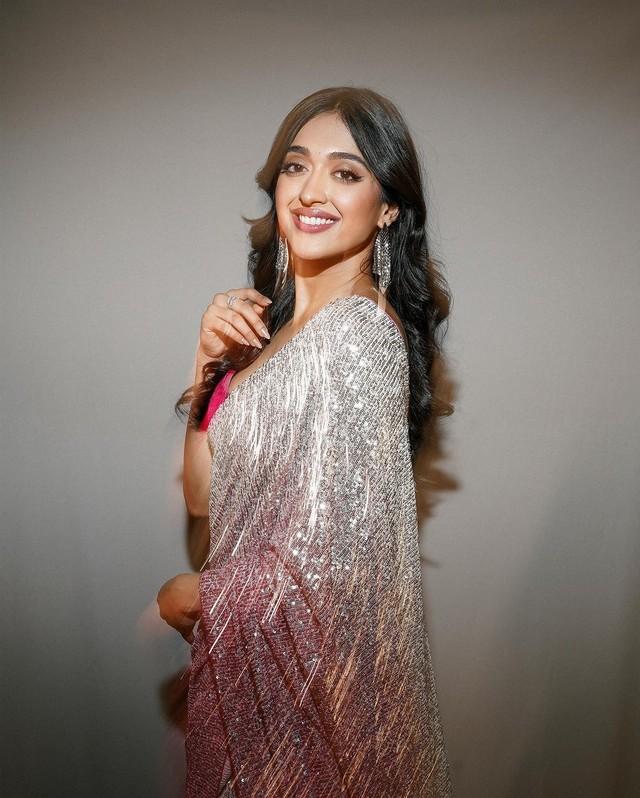Gayatri Bhardwaj 4